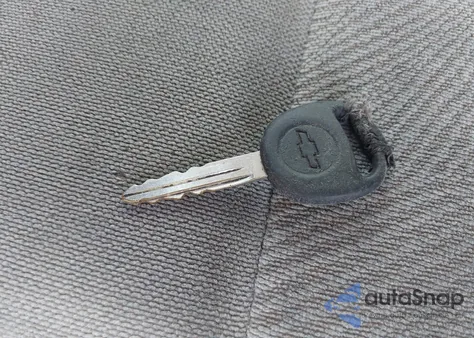 2005 Chevrolet Trailblazer Ls из США, поврежденный, VIN 1GNDS13S852346458